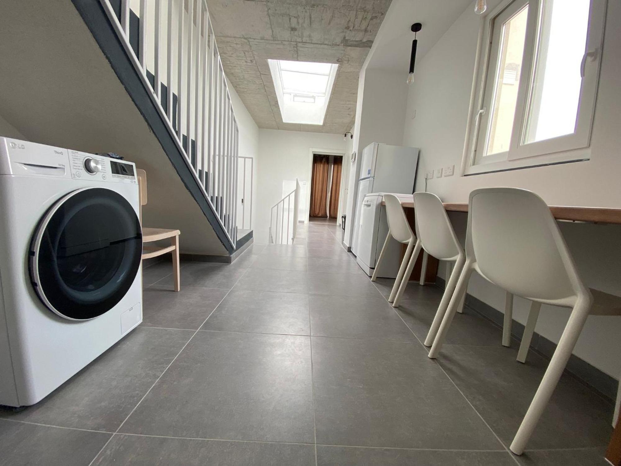 Minimal & Arty Townhouse Appartement Hamrun Buitenkant foto