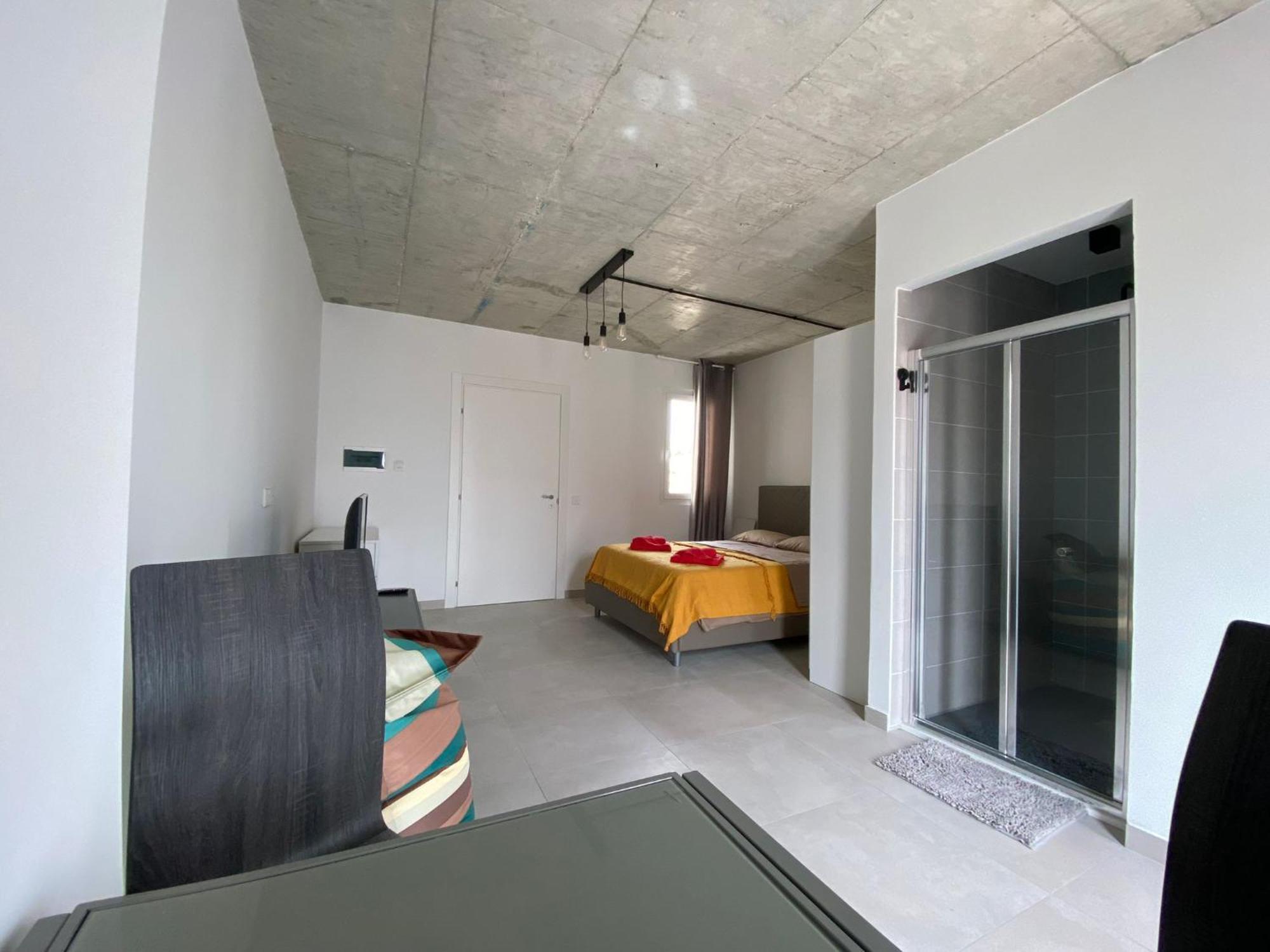 Minimal & Arty Townhouse Appartement Hamrun Buitenkant foto