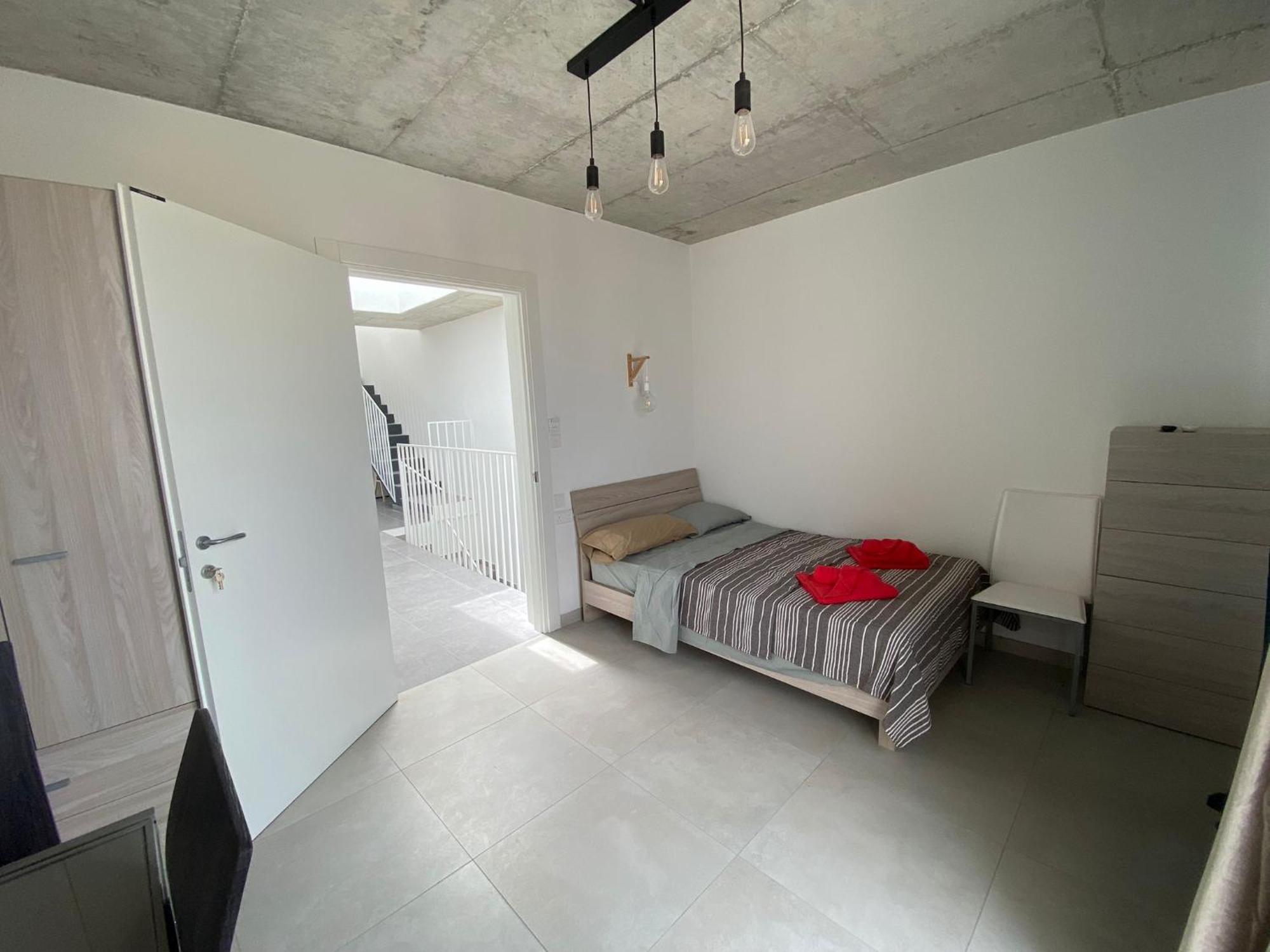 Minimal & Arty Townhouse Appartement Hamrun Buitenkant foto
